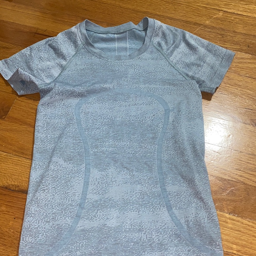 Chambray printed lululemon swiftly tech